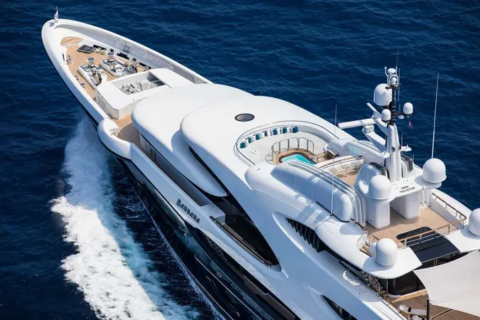 Barbara - Exterior