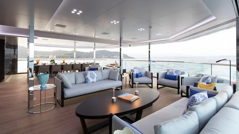 Bold - Exterior