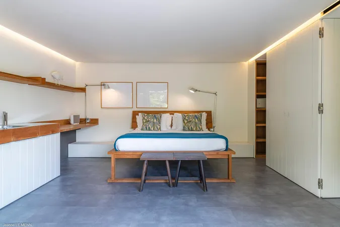 Aliza - Bedrooms