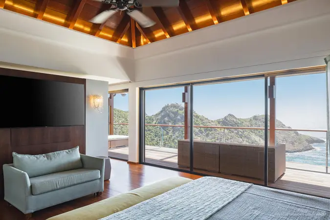 Blue Dragon - Bedrooms