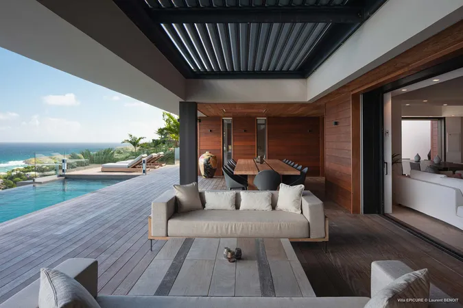 Epicure - Exterior
